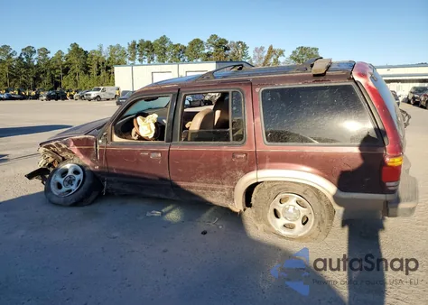2000 Ford Explorer Eddie Bauer from USA, damaged, VIN 1FMDU84P4YZA94480